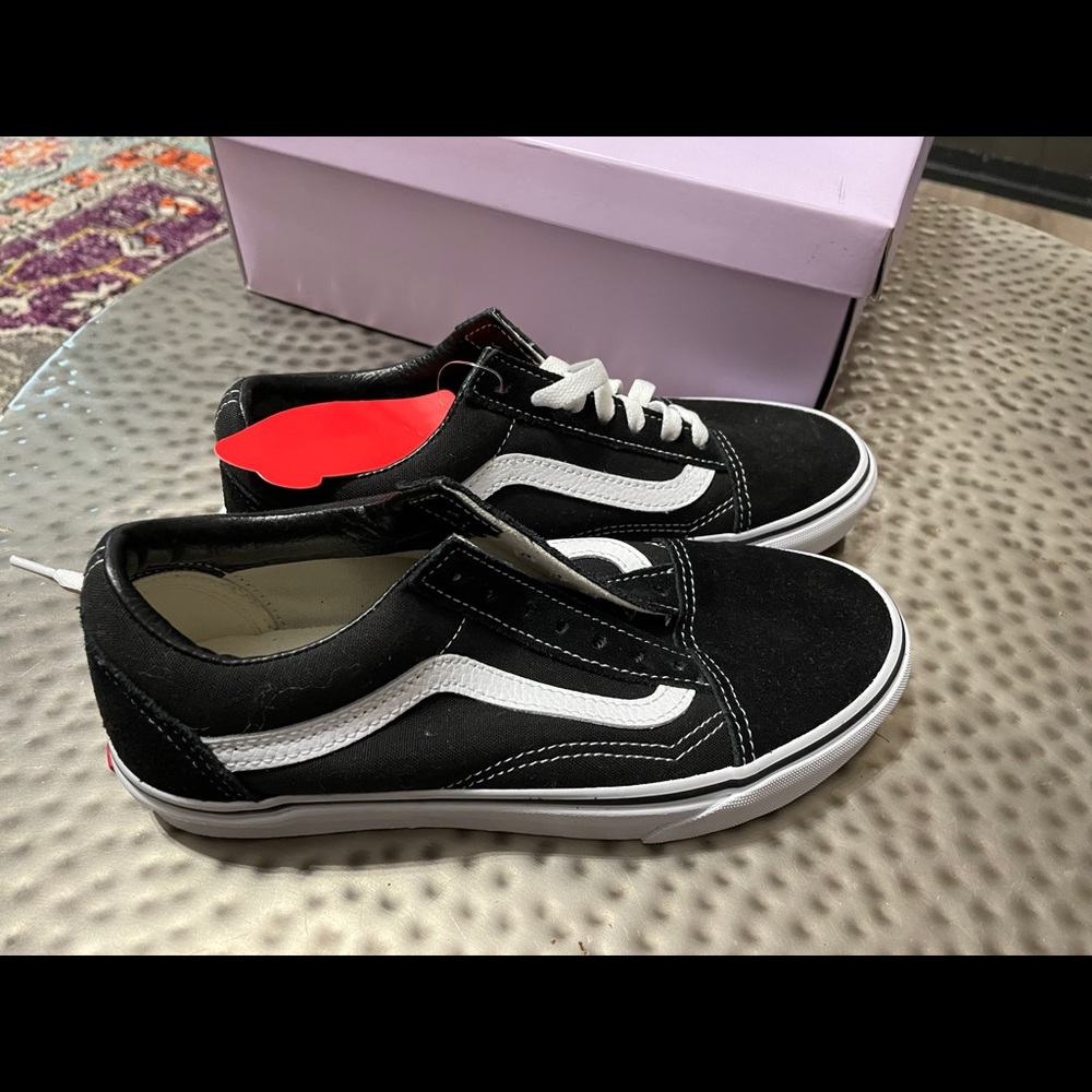 Vans lace up brand new w tags